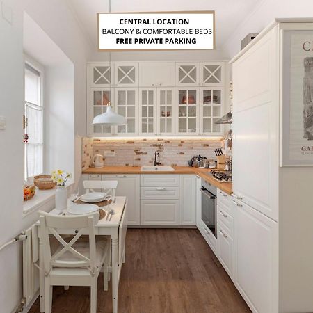 Historical Caserne Apartment Lubiana Esterno foto