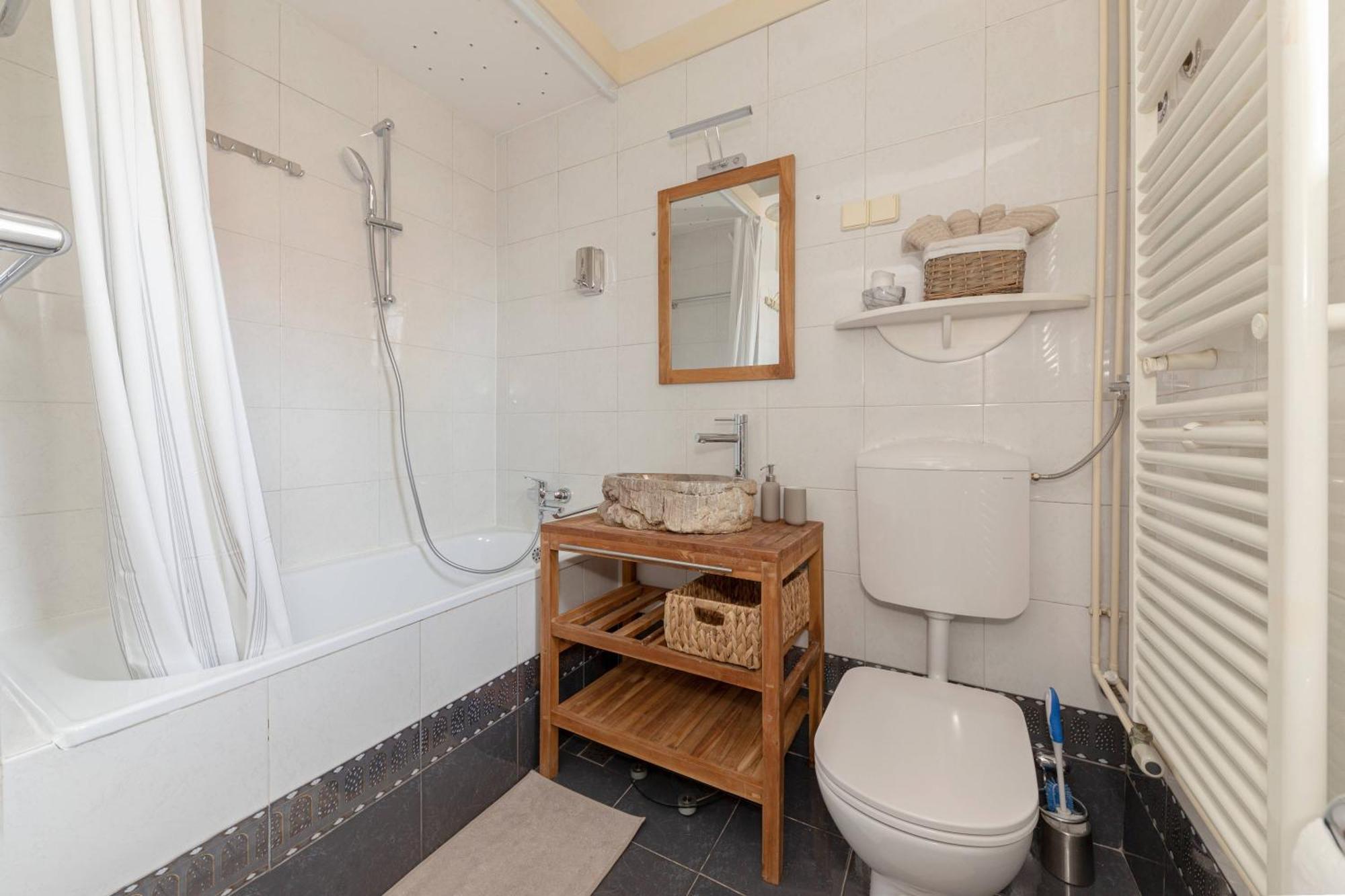 Historical Caserne Apartment Lubiana Esterno foto