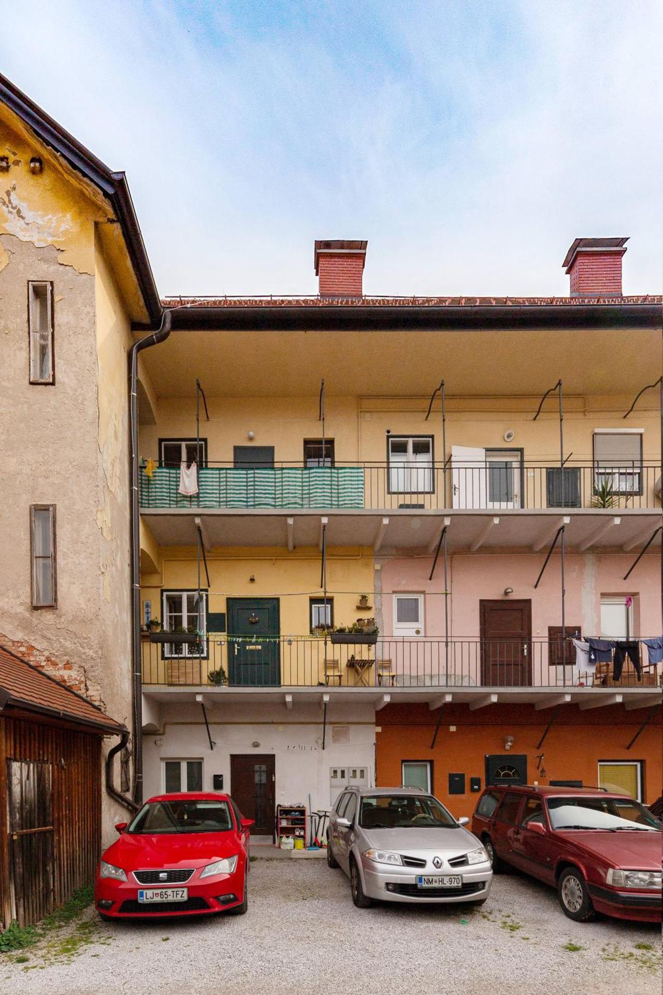 Historical Caserne Apartment Lubiana Esterno foto